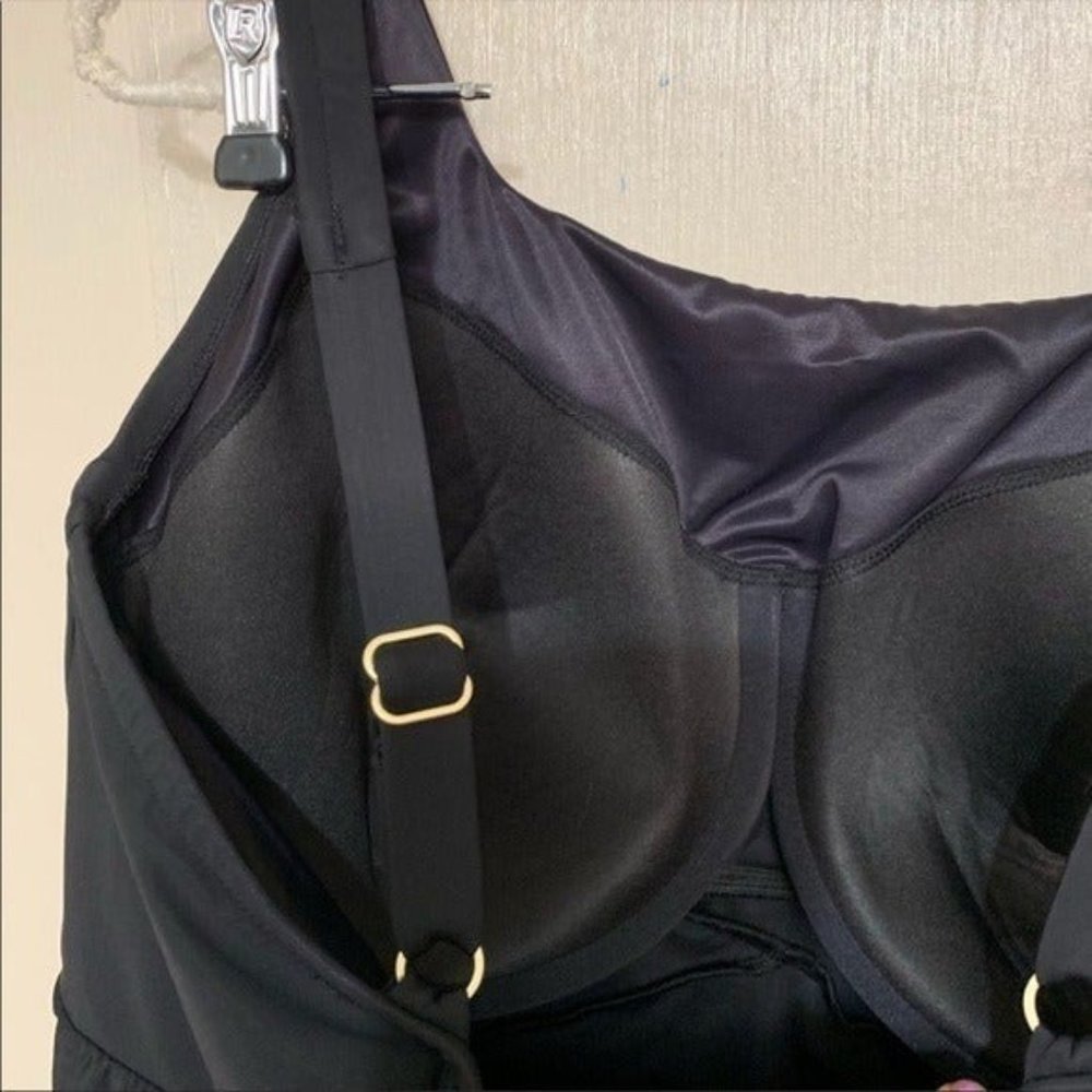 Lands End UNDERWIRE WRAP Swim Dress BACK - Picture 5 of 7